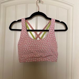 Fabletics medium impact sports bra size S